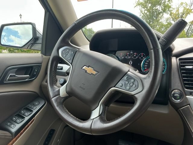 Used 2017 Chevrolet Suburban Premier AWD/4WD image 22