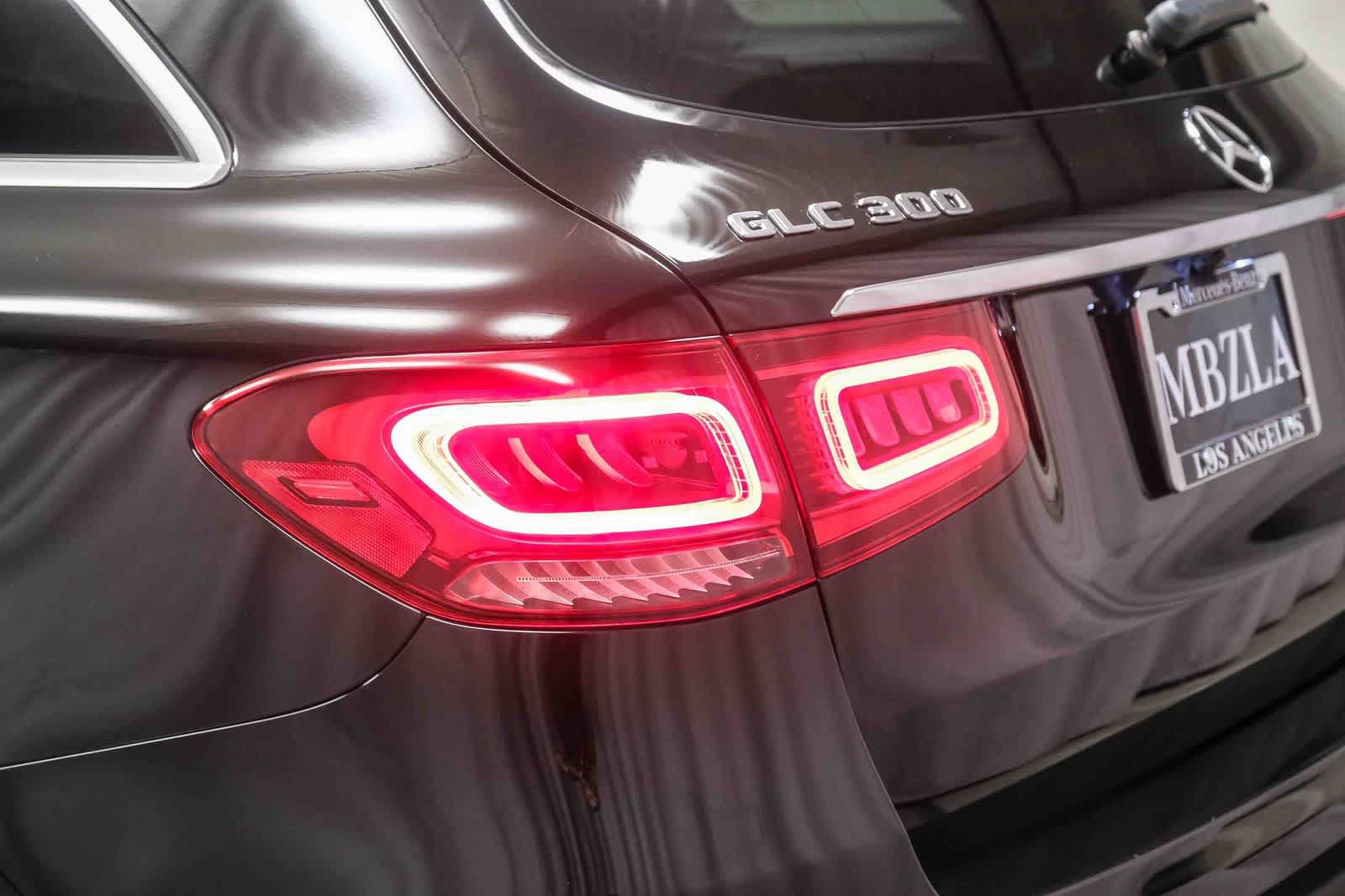 Certified 2022 Mercedes-Benz GLC 300 image 7