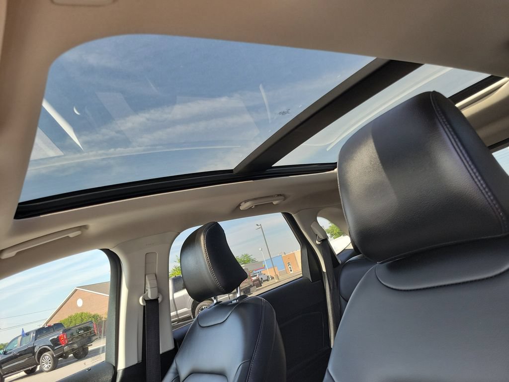 Used 2024 Ford Edge SEL w/ Convenience Package AWD/4WD image 35