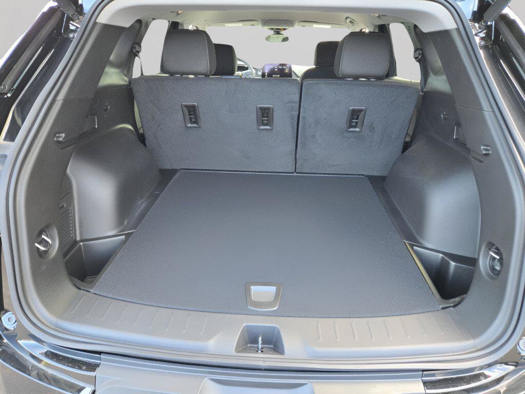 New 2026 Chevrolet Blazer LT w/ Convenience Package FWD image 20