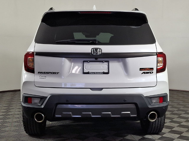 Used 2023 Honda Passport TrailSport image 8