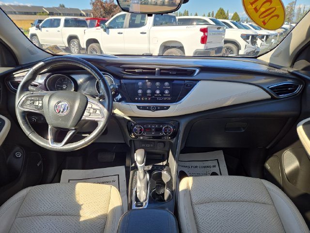 Used 2021 Buick Encore GX Essence w/ Advanced Technology Package AWD/4WD image 4