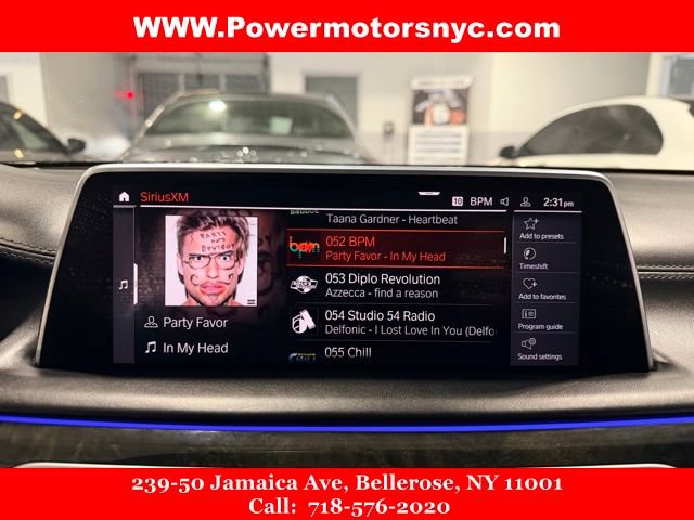 Used 2021 BMW 750i xDrive w/ Executive Package AWD/4WD image 32