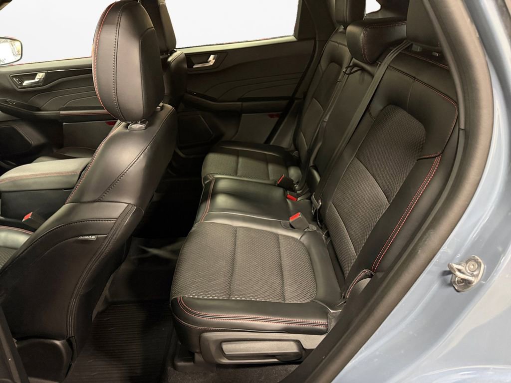Used 2023 Ford Escape ST-Line Select w/ Tech Pack #2 AWD/4WD image 13