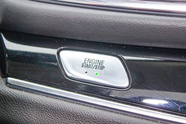 Used 2022 Buick Enclave Avenir w/ Avenir Technology Package image 31