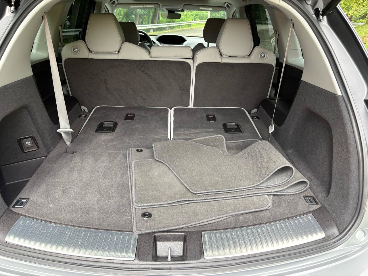 Used 2020 Acura MDX SH-AWD image 28