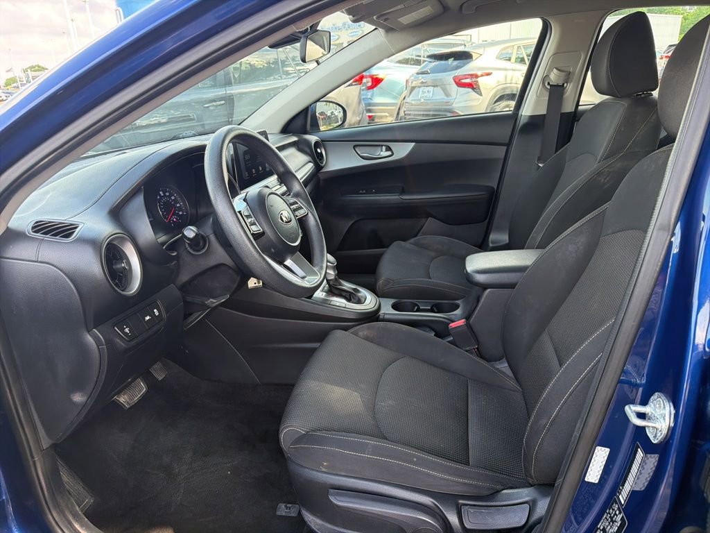 Used 2021 Kia Forte LXS image 12