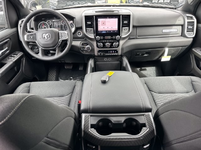 New 2027 RAM 1500 4x4 Crew Cab image 14