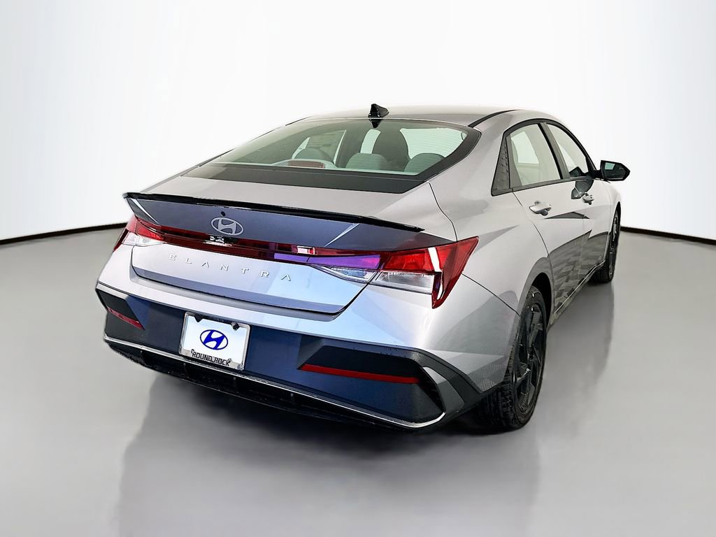 New 2026 Hyundai Elantra Sport image 5
