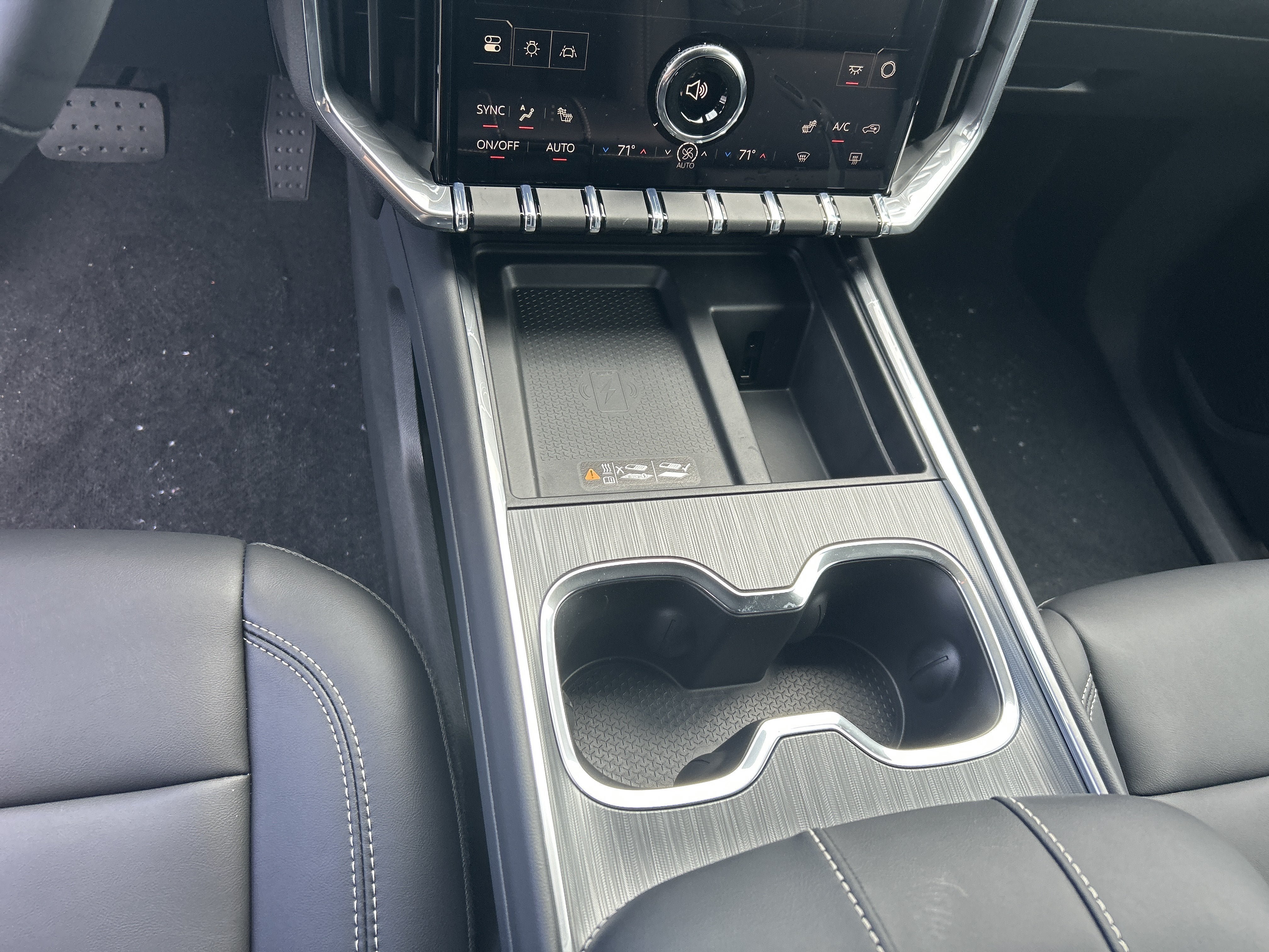 New 2026 GMC Acadia Elevation w/ Black Edition FWD image 28