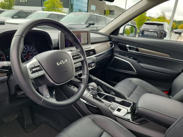 Certified 2022 Kia Telluride EX w/ EX Premium Package FWD image 13