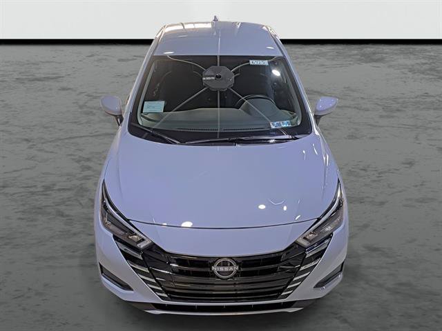 Used 2025 Nissan Versa SV w/ Trunk Package FWD image 6
