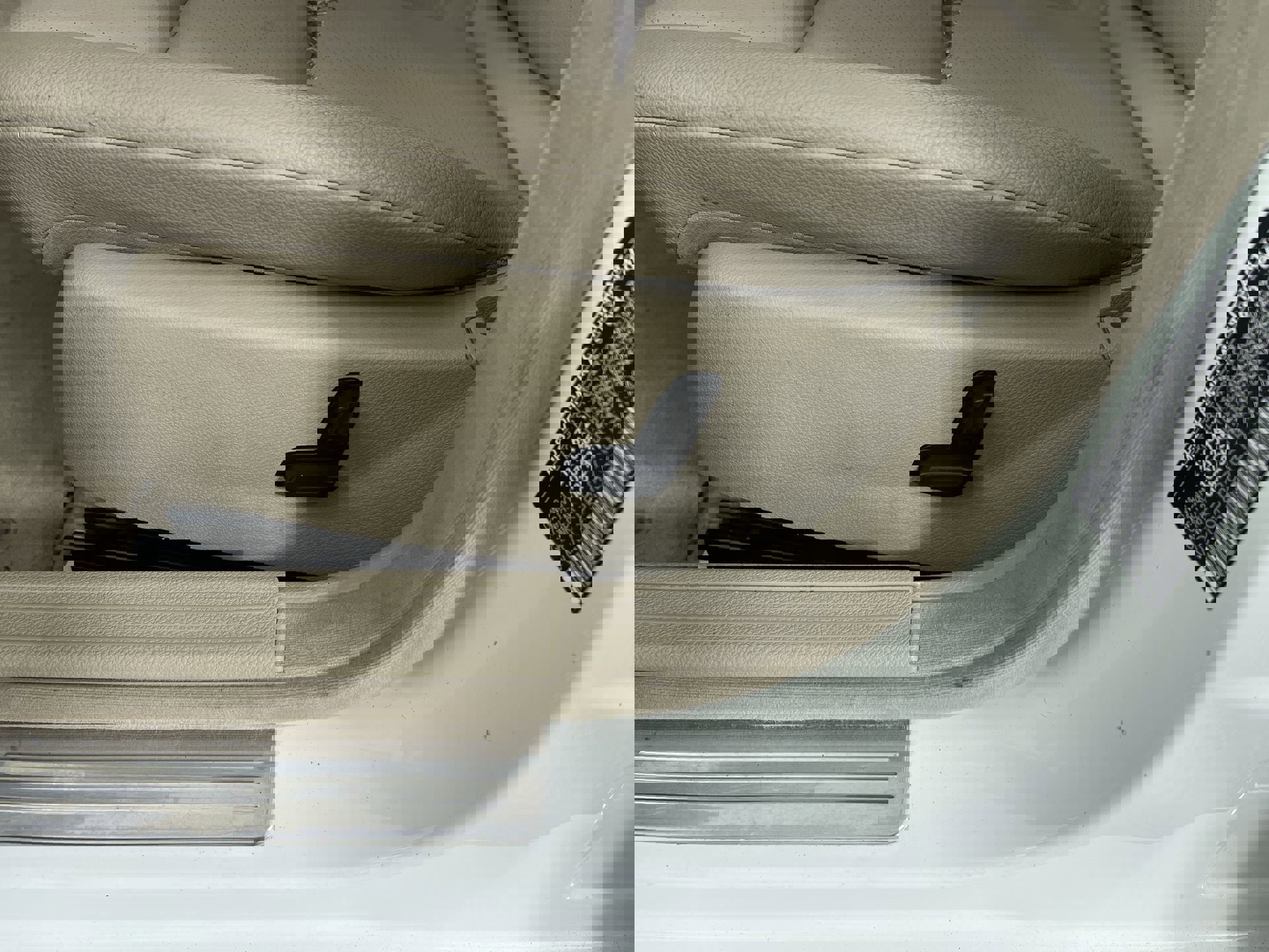 Used 2012 Mercedes-Benz C 300 4MATIC Sedan image 13