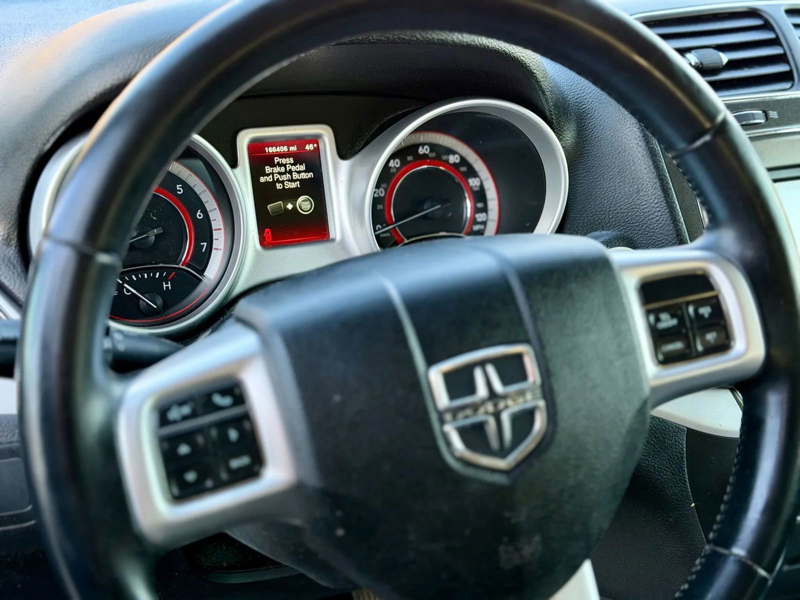 Used 2018 Dodge Journey SE w/ Connectivity Group image 15