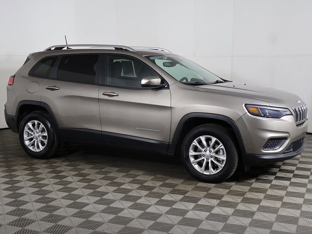 Used 2021 Jeep Cherokee Latitude image 11