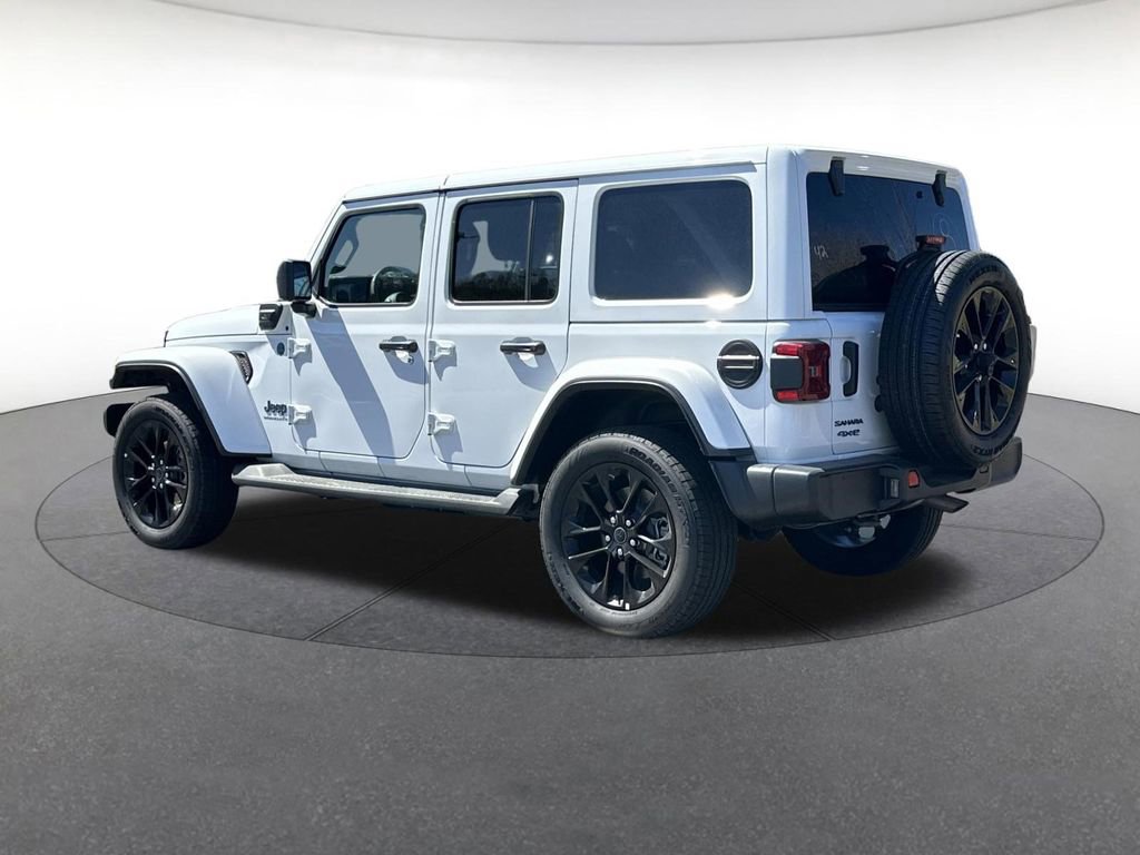 Certified 2025 Jeep Wrangler Unlimited Sahara image 3