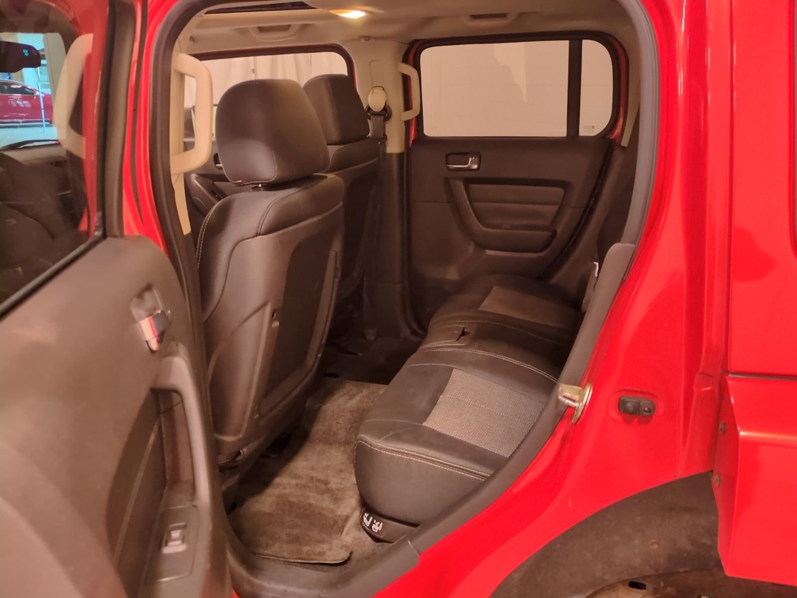 Used 2008 HUMMER H3 image 14