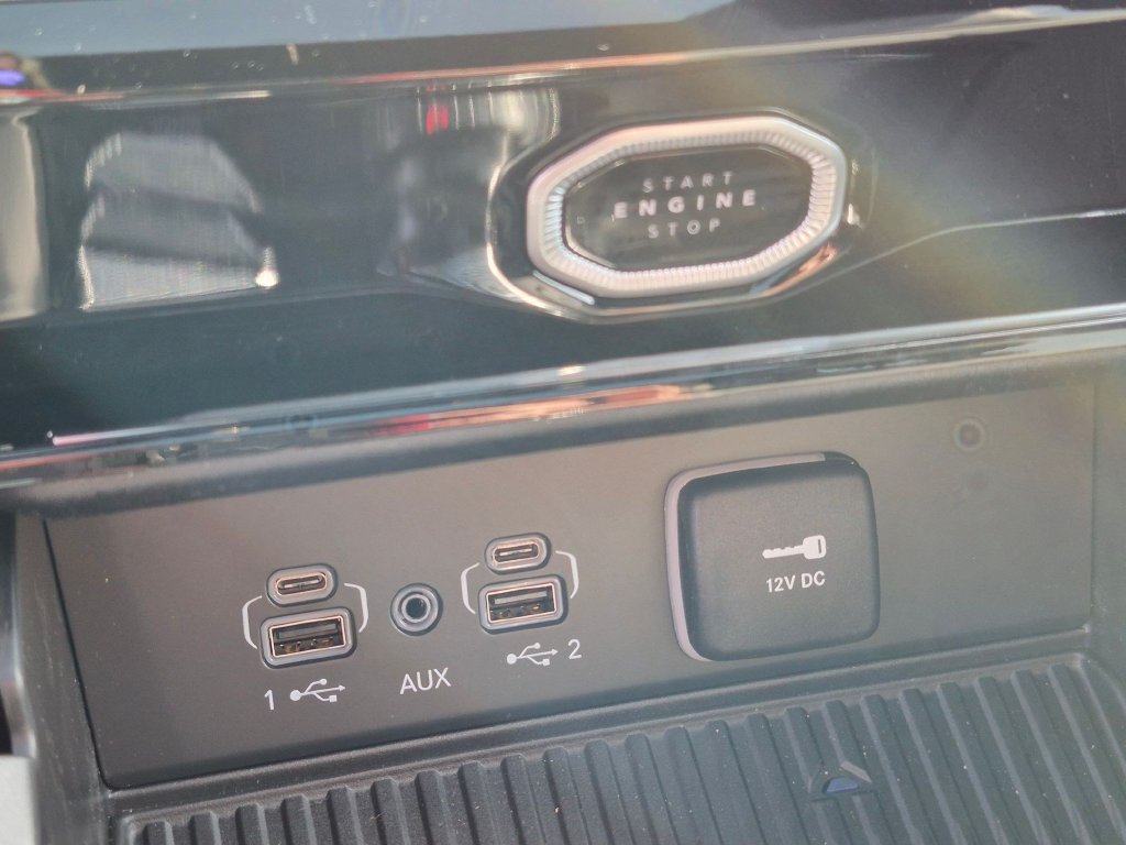 New 2026 Jeep Grand Cherokee Limited AWD/4WD image 21