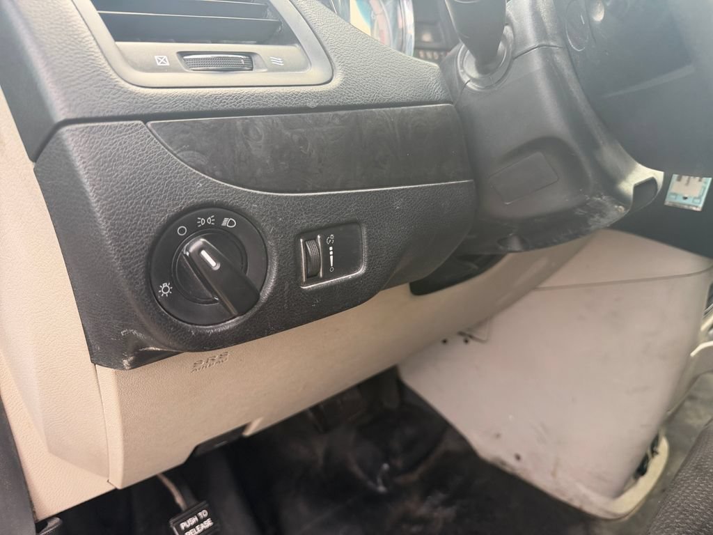 Used 2013 RAM C/V Tradesman FWD image 19