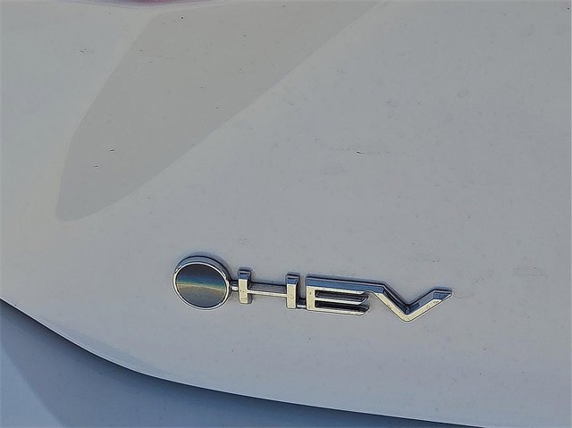 Used 2025 Toyota Camry LE image 11