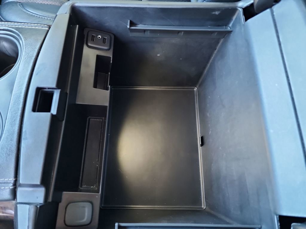 Used 2019 Chevrolet Tahoe LS w/ All-Season Package image 34