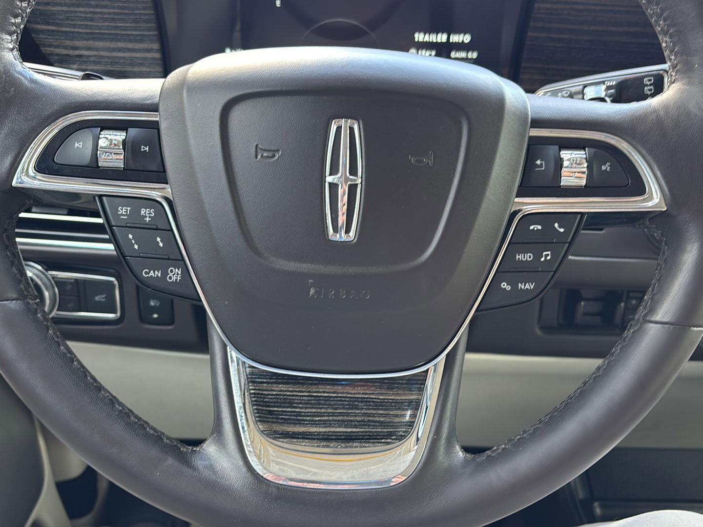 Used 2019 Lincoln Navigator L Black Label w/ Cargo Package image 32