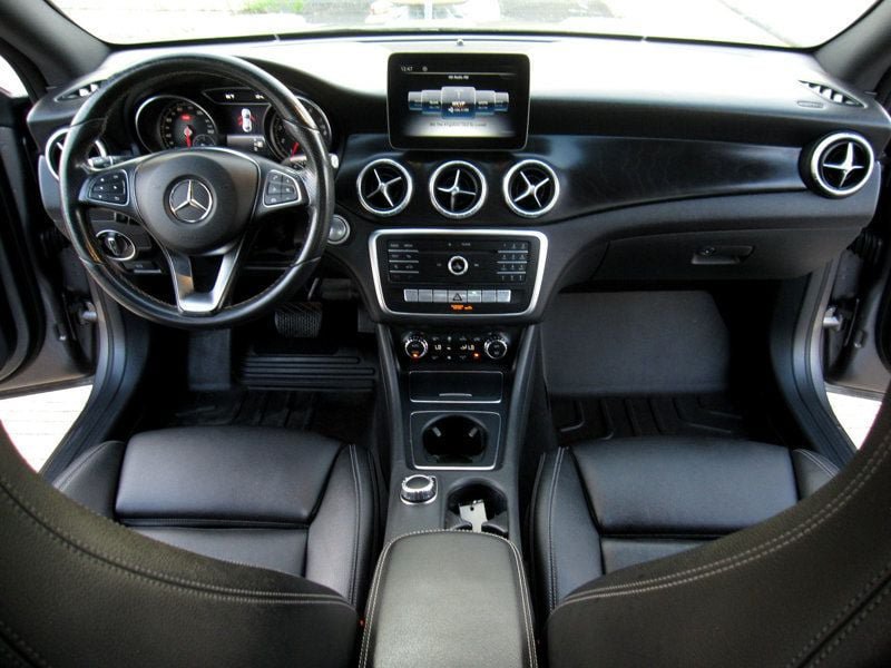 Used 2018 Mercedes-Benz CLA 250 4MATIC image 20