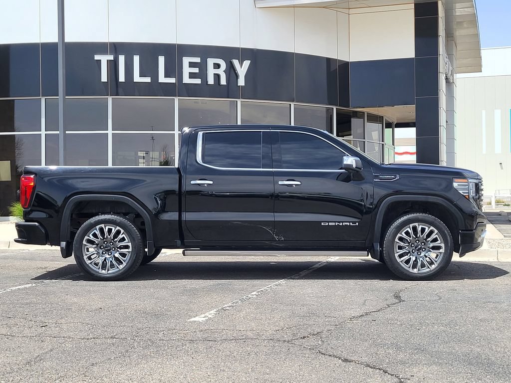 Used 2024 GMC Sierra 1500 Denali Ultimate AWD/4WD image 1