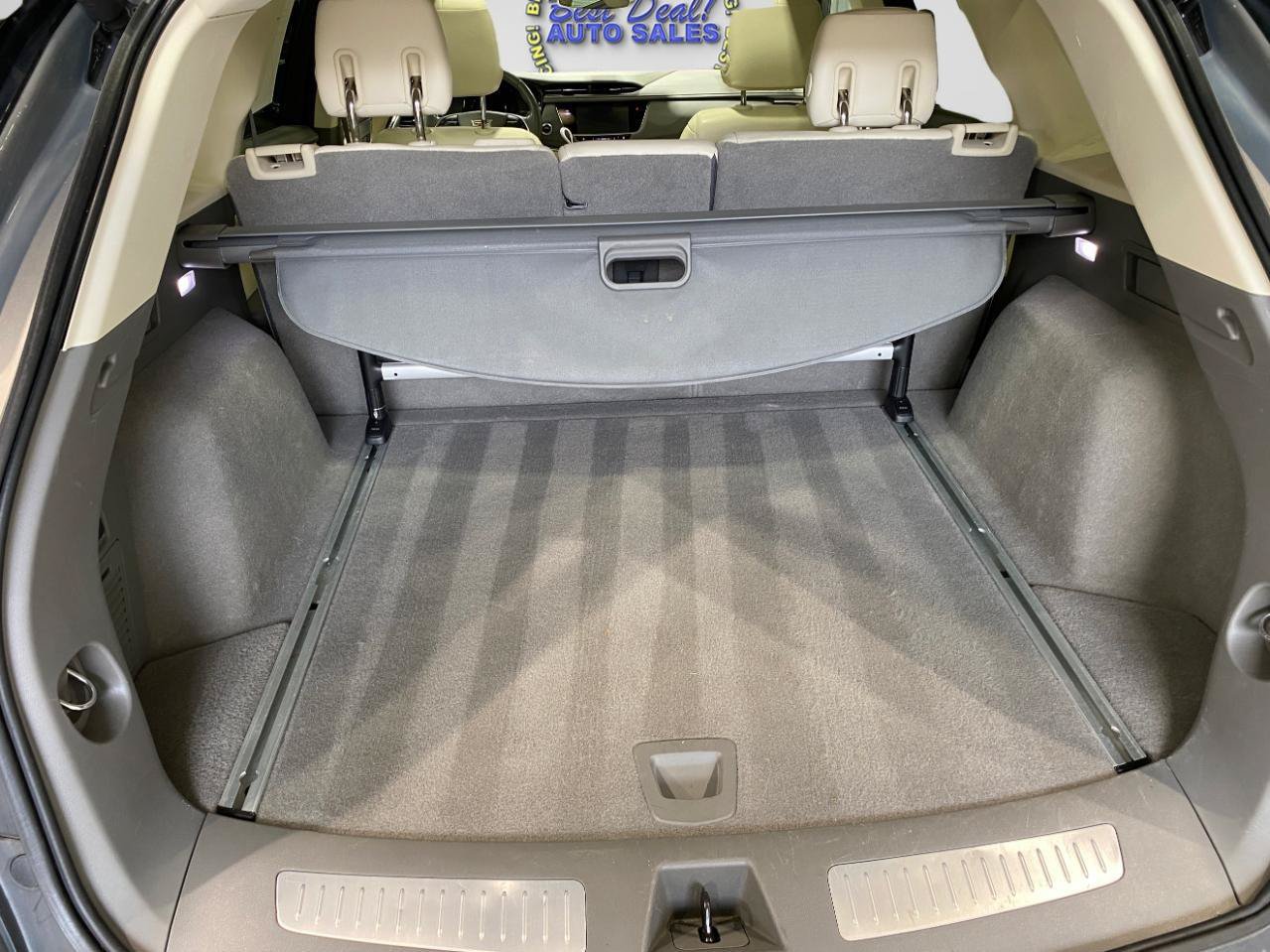 Used 2018 Cadillac XT5 Luxury AWD/4WD image 21