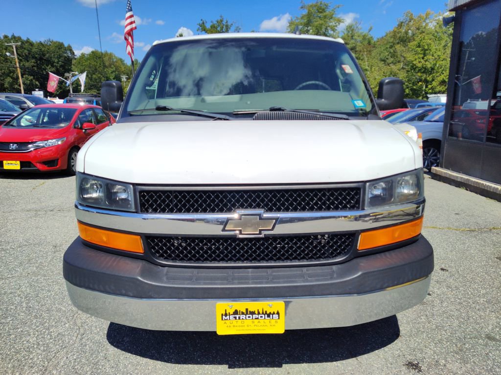 Used 2016 Chevrolet Express 2500 LT w/ LT Preferred Equipment Group image 3