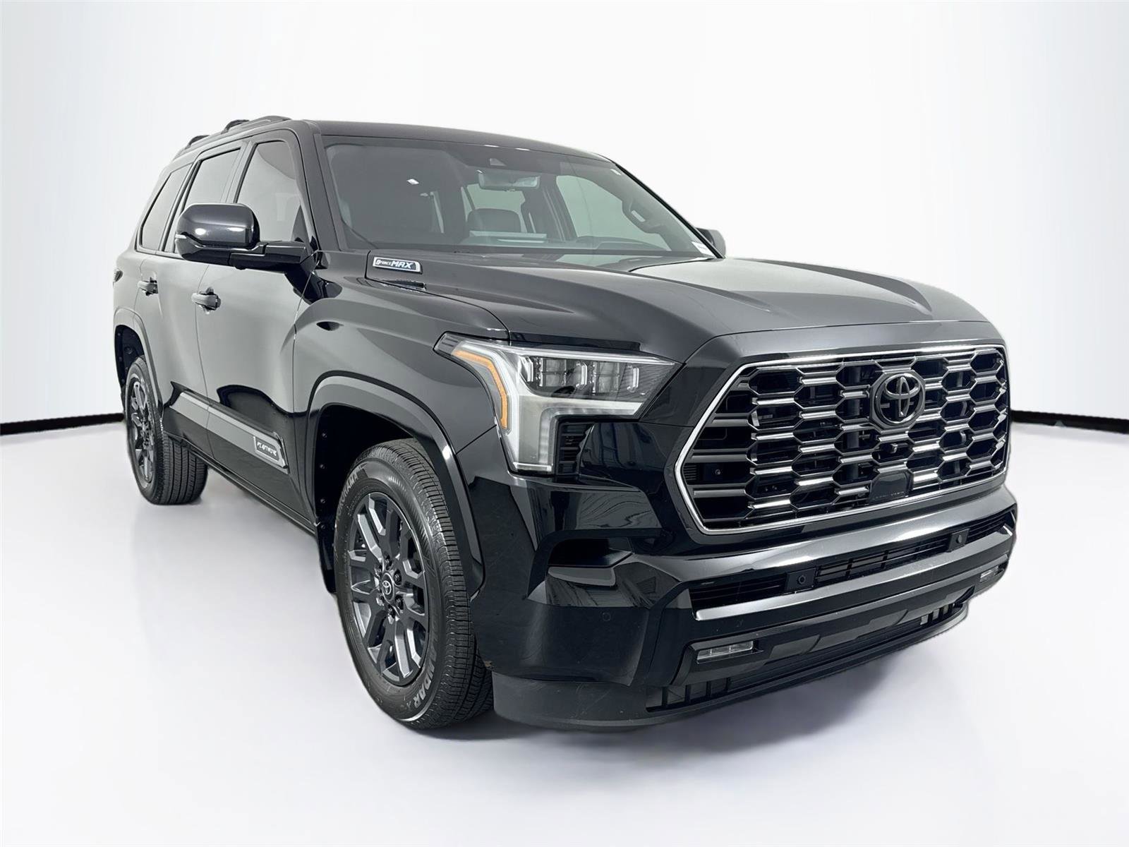 Certified 2025 Toyota Sequoia Platinum image 4