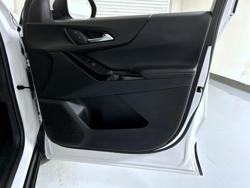 Certified 2026 Chevrolet Equinox LT AWD/4WD image 17