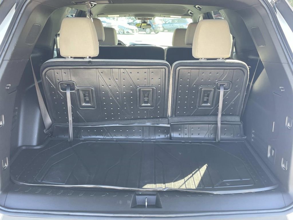 Used 2022 Chevrolet Traverse LS w/ LPO, Floor Liner Package image 11