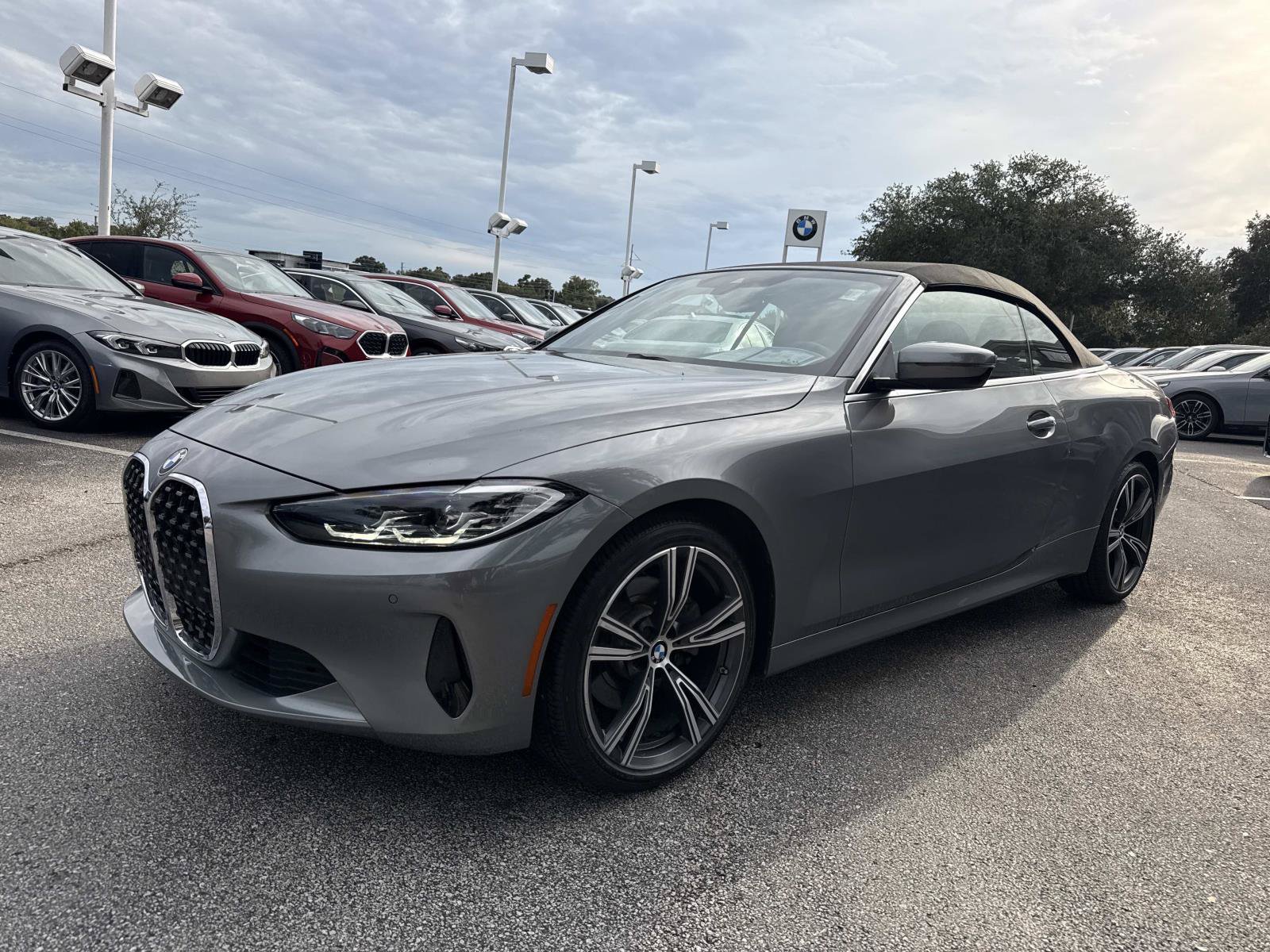 Used 2023 BMW 430i xDrive Convertible w/ Convenience Package AWD/4WD image 8