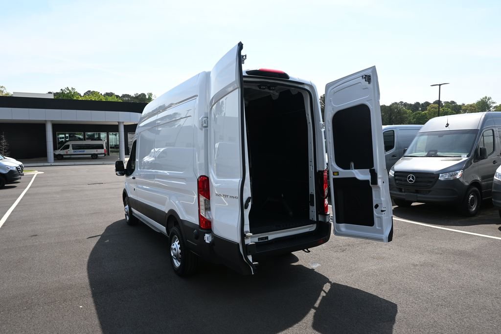 Used 2025 Ford Transit 350 148 High Roof w/ Load Area Protection Package image 25