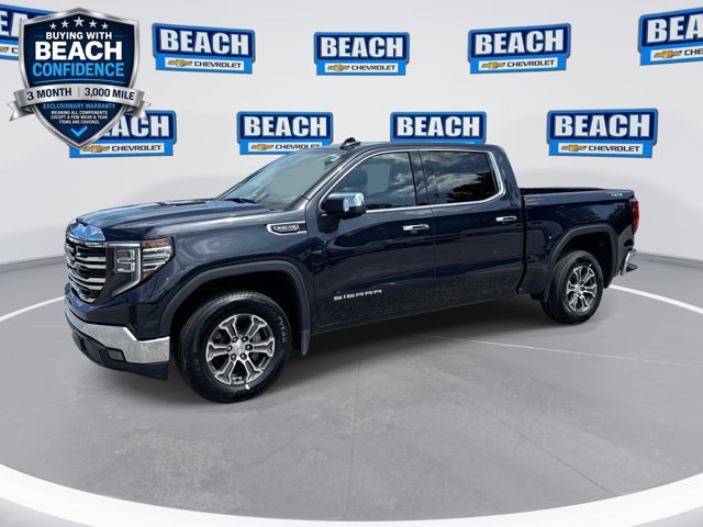 Used 2025 GMC Sierra 1500 SLT AWD/4WD image 1