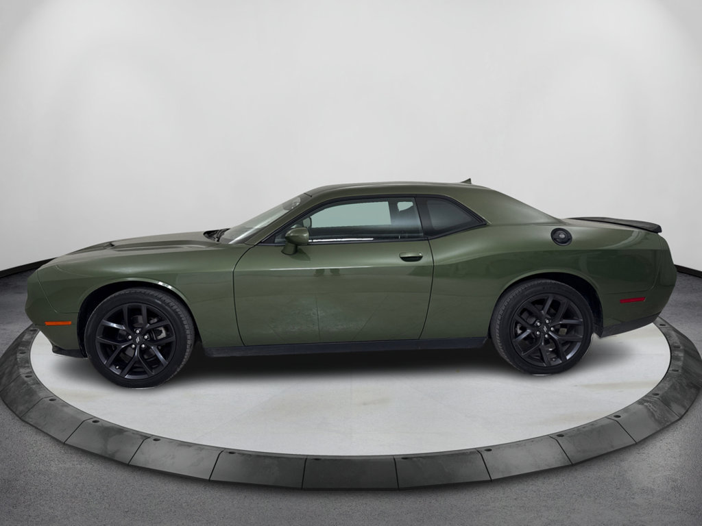 Used 2023 Dodge Challenger SXT w/ Blacktop Package RWD image 9