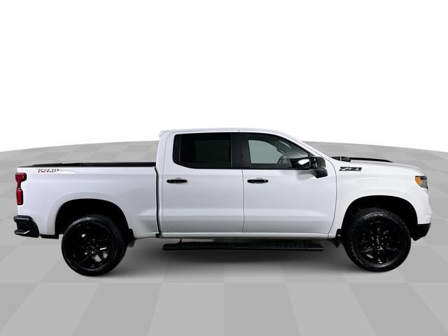 Used 2025 Chevrolet Silverado 1500 LT Trail Boss AWD/4WD image 9