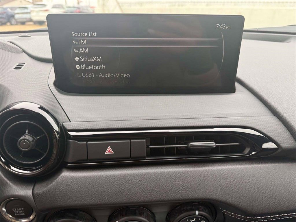 New 2025 MAZDA MX-5 Miata Club image 18