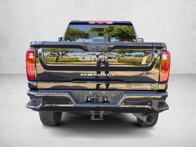 Used 2025 GMC Sierra 2500 Denali Ultimate AWD/4WD image 7