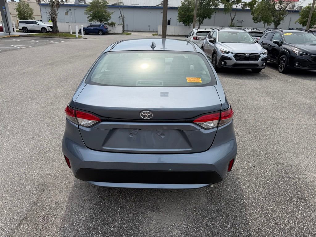 Used 2022 Toyota Corolla LE FWD image 6