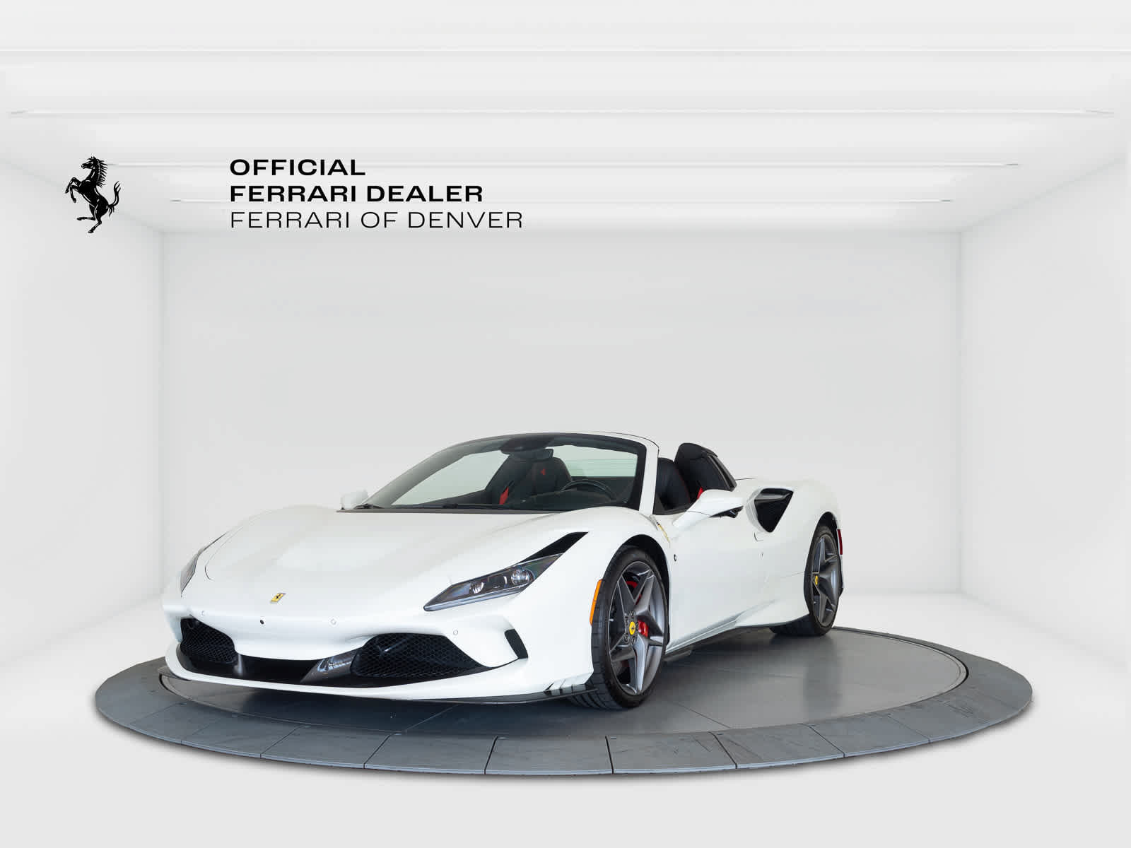 Certified 2022 Ferrari F8 Tributo RWD image 1