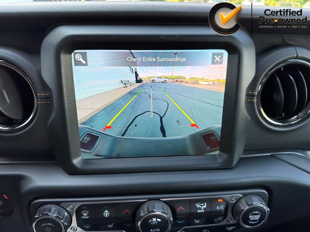 Certified 2022 Jeep Gladiator Overland AWD/4WD image 89