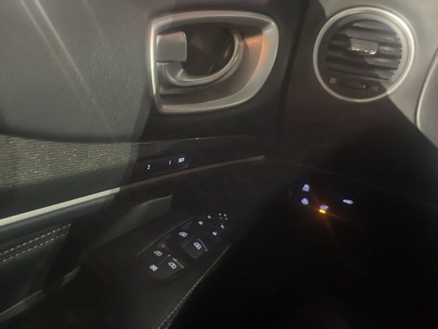 Used 2018 INFINITI QX60 AWD w/ Premium Plus Package image 7