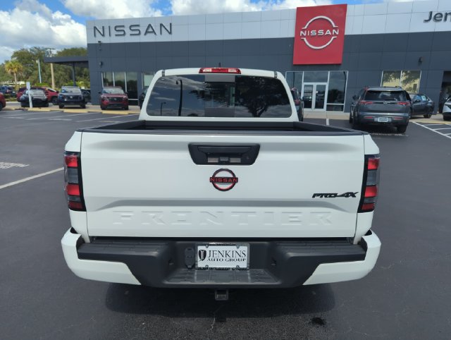Certified 2023 Nissan Frontier PRO-4X w/ Tow Package AWD/4WD image 7