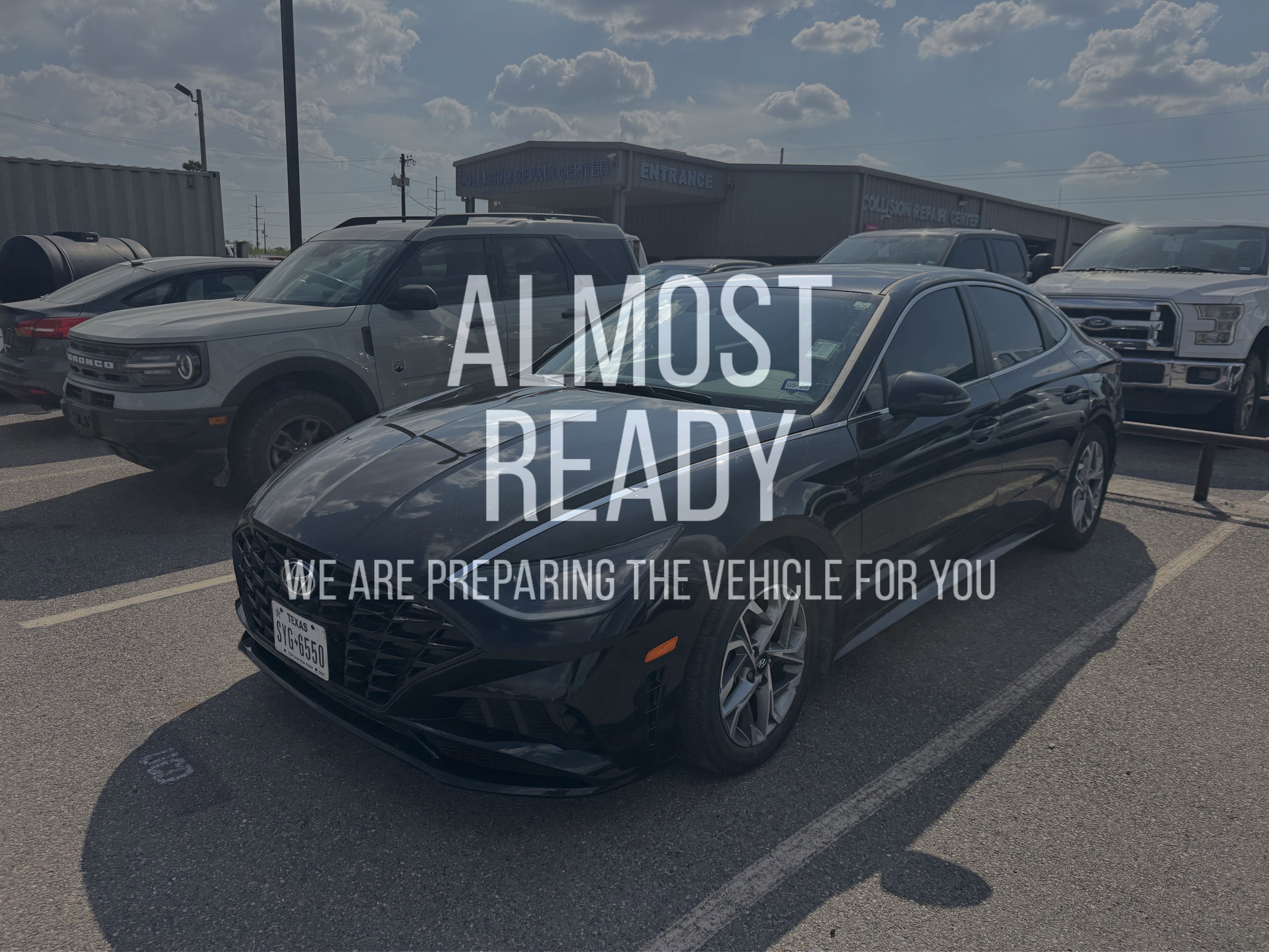 Used 2023 Hyundai Sonata SEL image 2