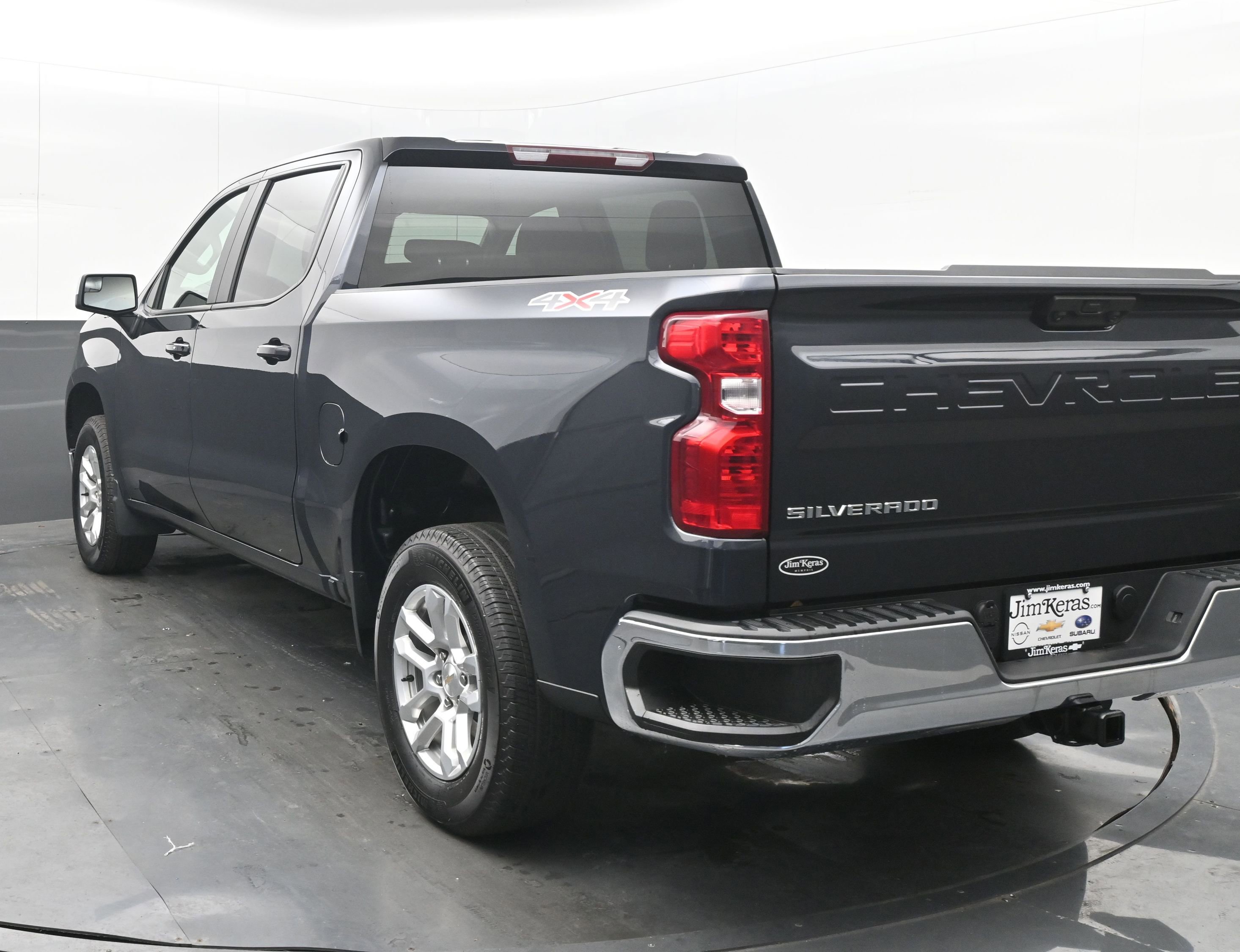 Used 2024 Chevrolet Silverado 1500 LT image 8