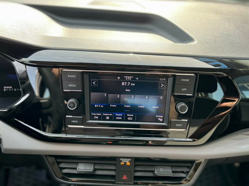 Used 2024 Volkswagen Taos S FWD image 20