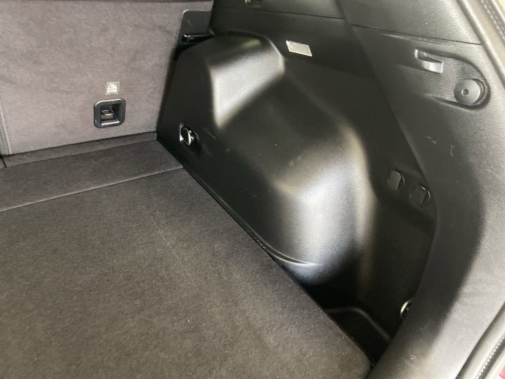 Used 2021 Jeep Cherokee Latitude Lux 80th Anniv w/ Quick Order Package 26U 80TH image 17