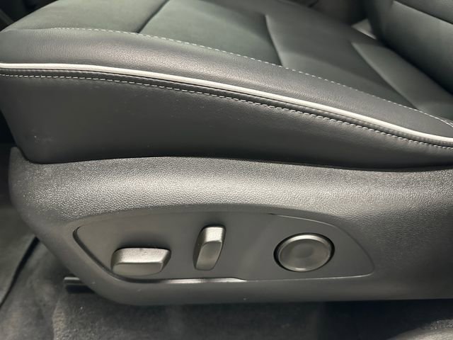 Used 2025 Buick Enclave Preferred image 21